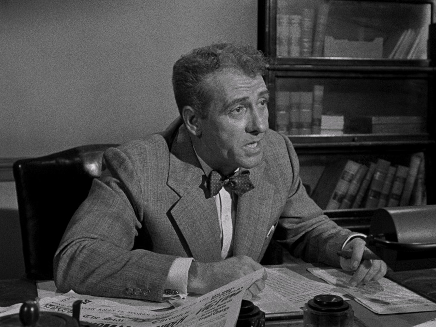 The Sniper (1952).mkv_20250625_005050.143.jpg