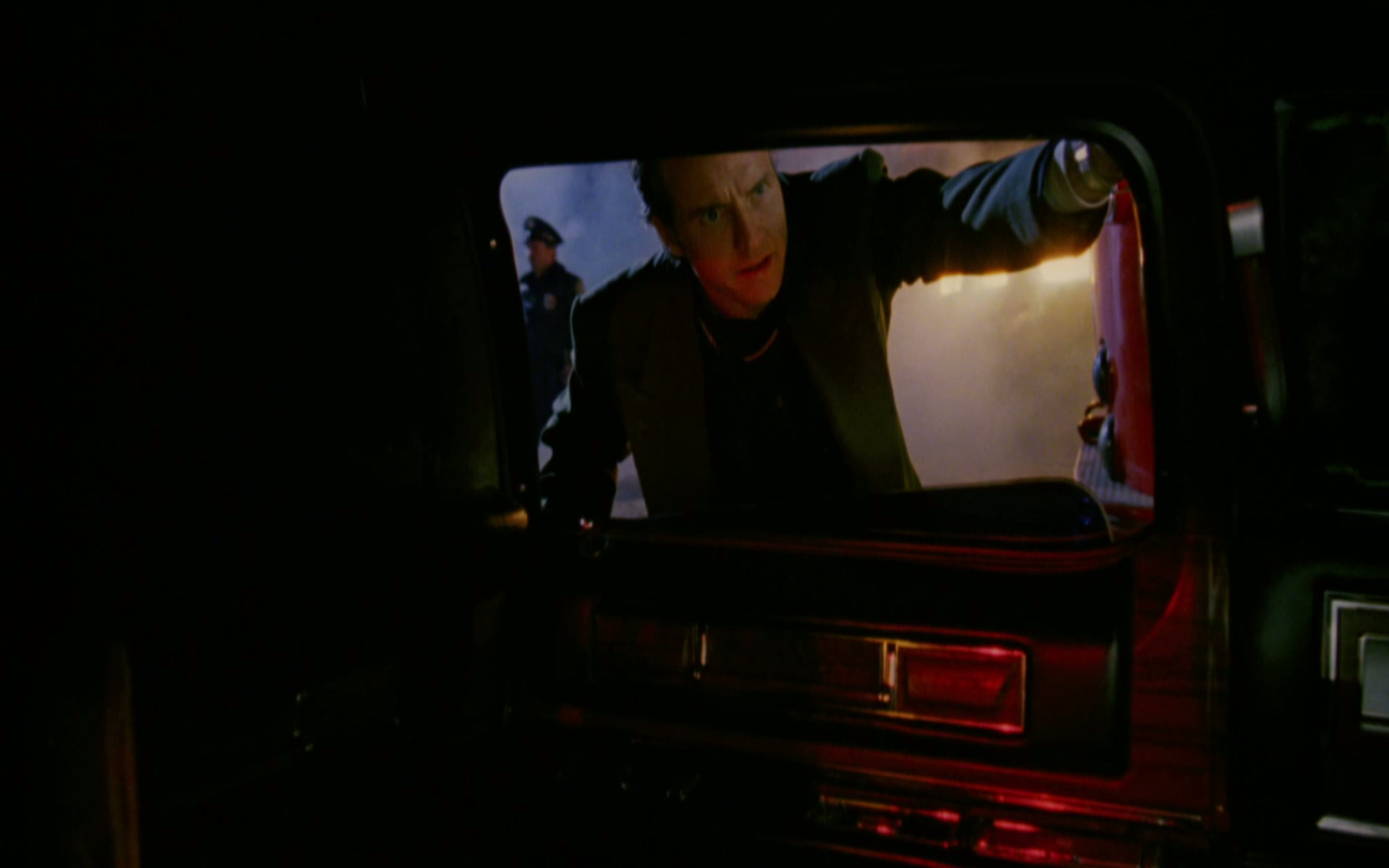 1992 夜半鬼敲门 4 House 4.mkv_20250626_023601.929.jpg