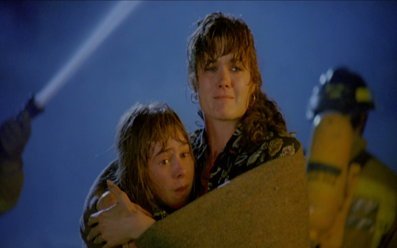 1992 夜半鬼敲门 4 House 4.mkv_20250626_023633.820.jpg