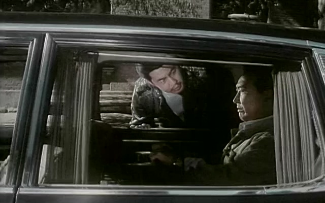 天堂之门.The gate to the heaven.1986.DVD.X264.AAC.HALFCD.mkv_20250627_202638.611.jpg