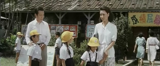 彩霞满天.Love Under a Rosy Sky.1979.DVD.X264.AAC.HALFCD.mkv_20250629_184929.083.jpg