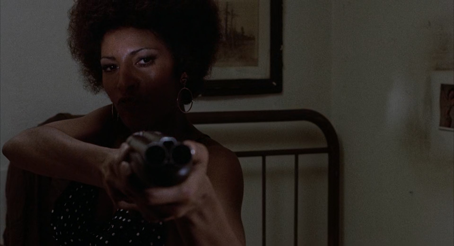 Coffy.1973.1080p.BluRay.x265-RARBG-bylh.mkv_20250701_195444.087.jpg