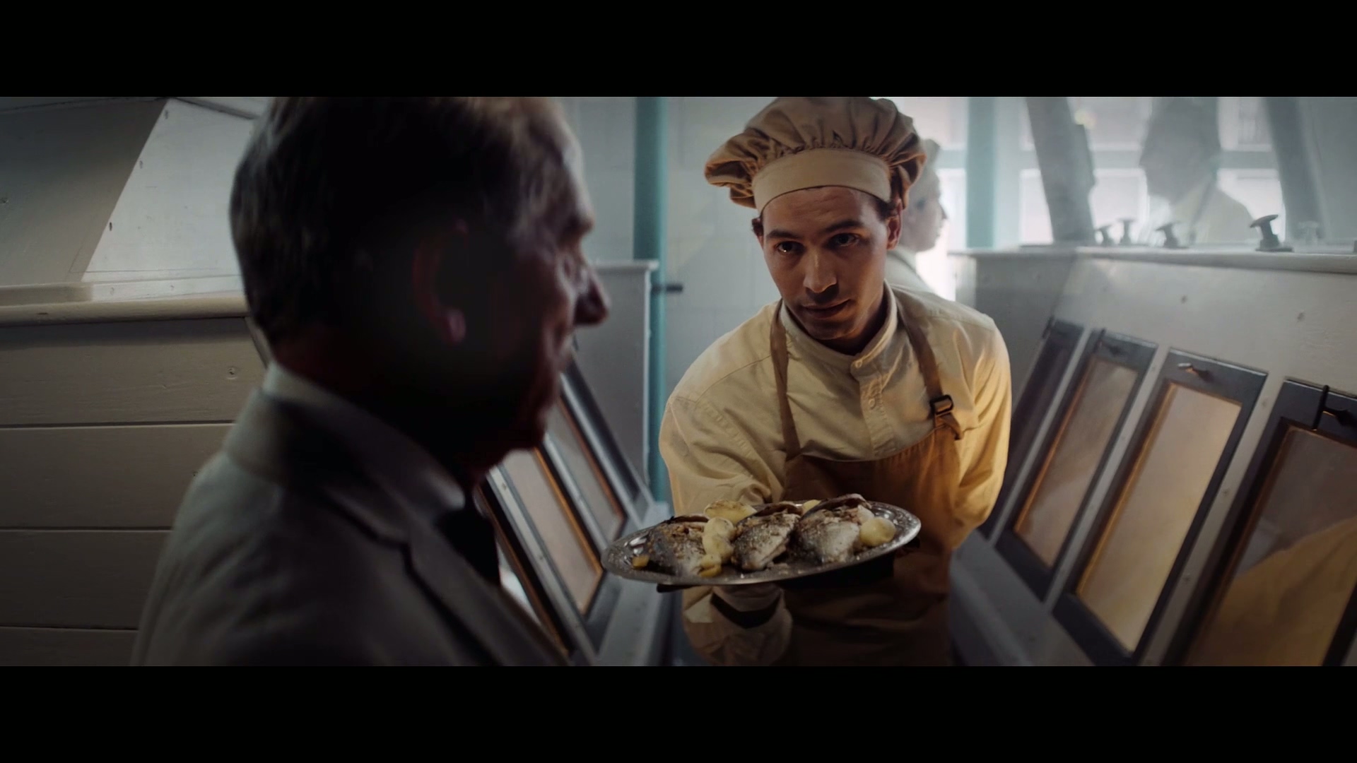 2019 饥饿站台.The.Platform.mp4_20250705_162556.335.jpg