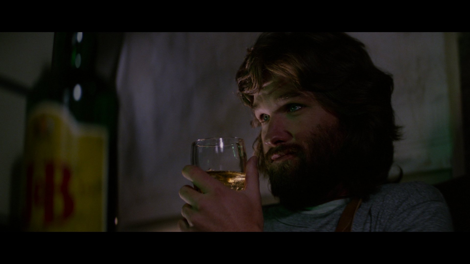 怪形 (1982).mkv_000521.107.png