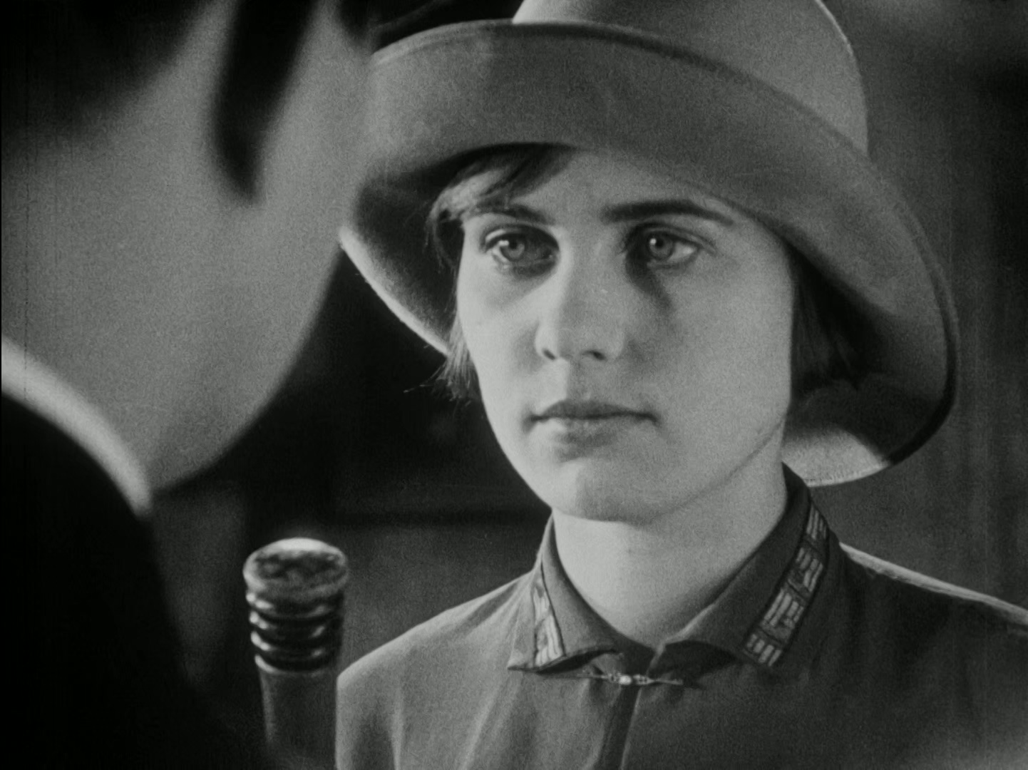 1930 星期天的人们 People On Sunday.mkv_20250717_005127.542.jpg