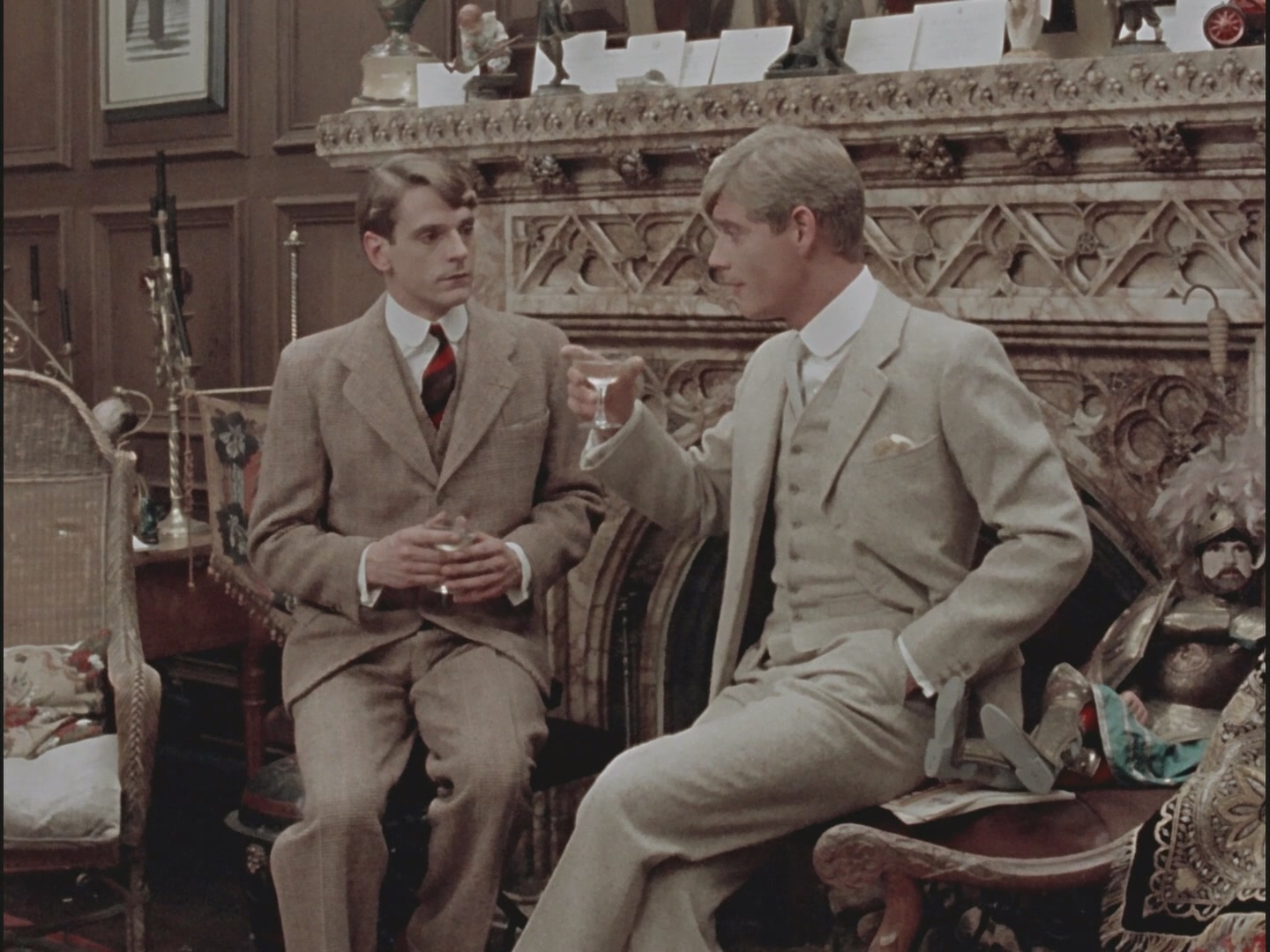 故园风雨后.Brideshead.Revisited.1981.S01E01.1080p -bylh.mkv_20250716_223652.498.jpg