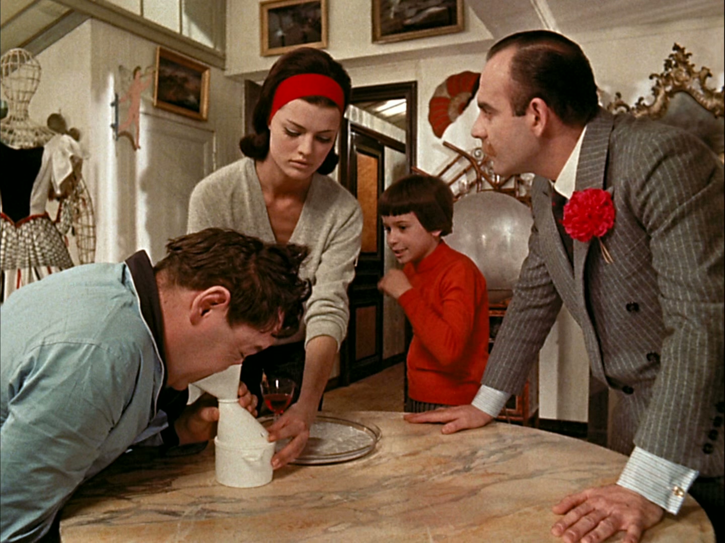 1960 扎齐坐地铁 Zazie dans le metro.mkv_20250718_144712.677.jpg