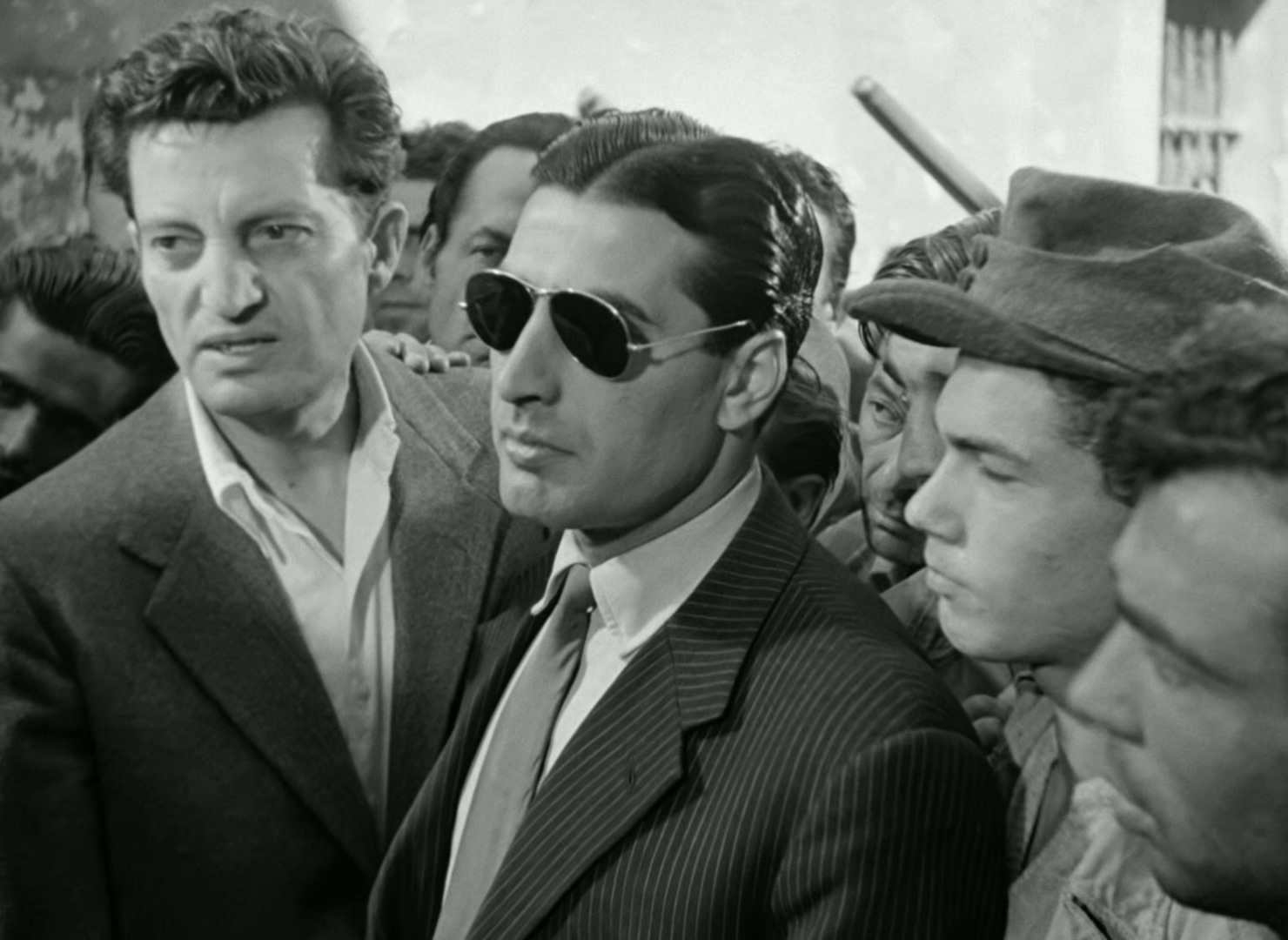 1948 偷自行车的人 The Bicycle Thieves .mkv_20250720_163714.942.jpg