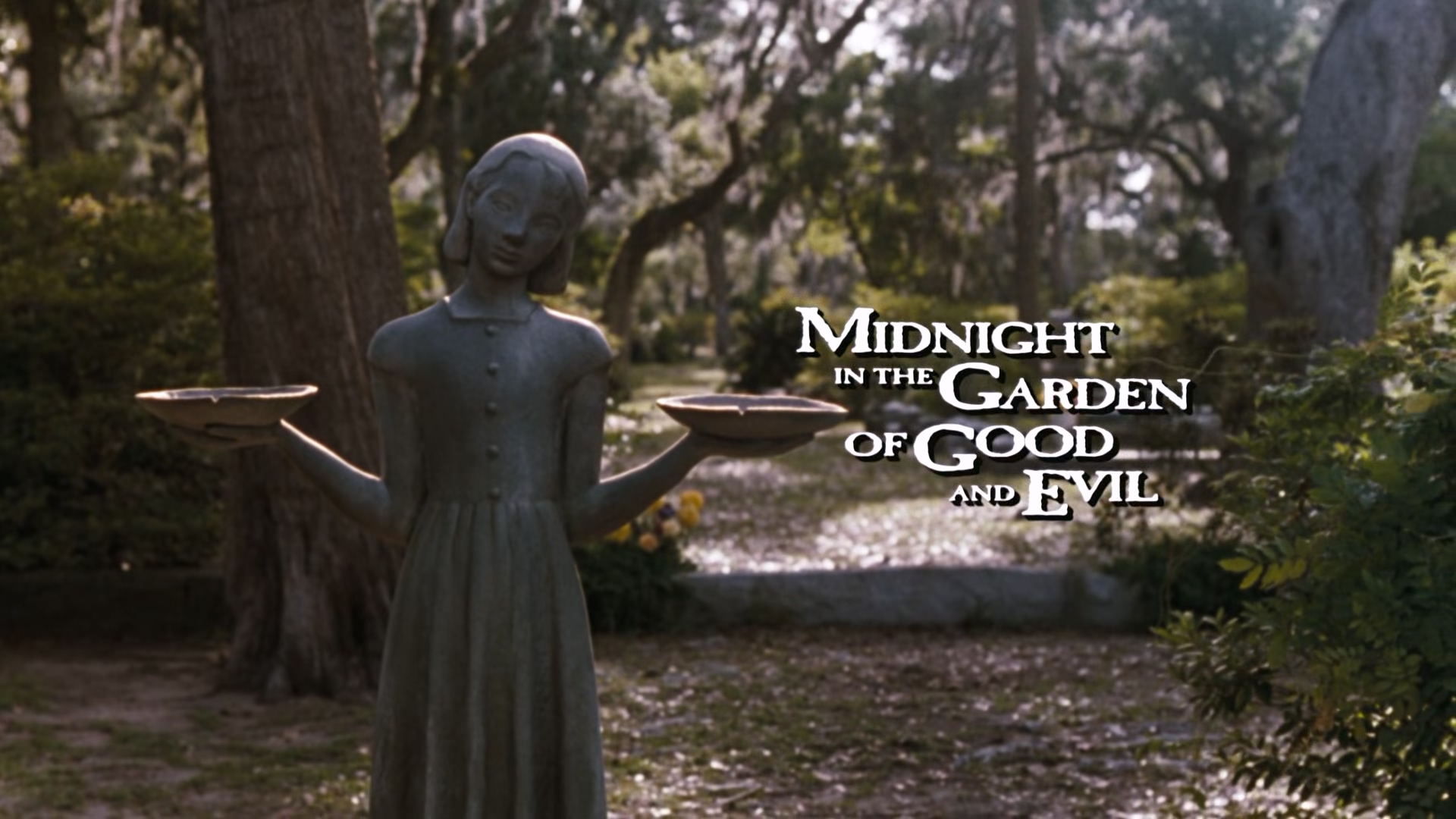 午夜善恶花园.Midnight.in.the.Garden.of.Good.and.Evil.1997.1080p.BluRay.x265-RARB.jpg