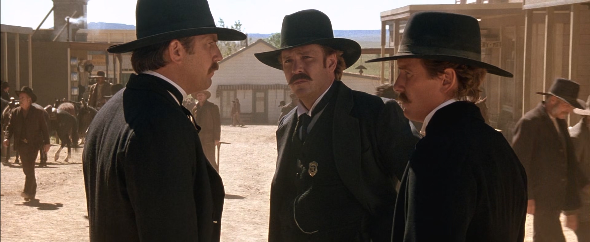 Wyatt.Earp.1994.1080p.BluRay.x265-RARBG.mp4_20250721_110611.622.jpg