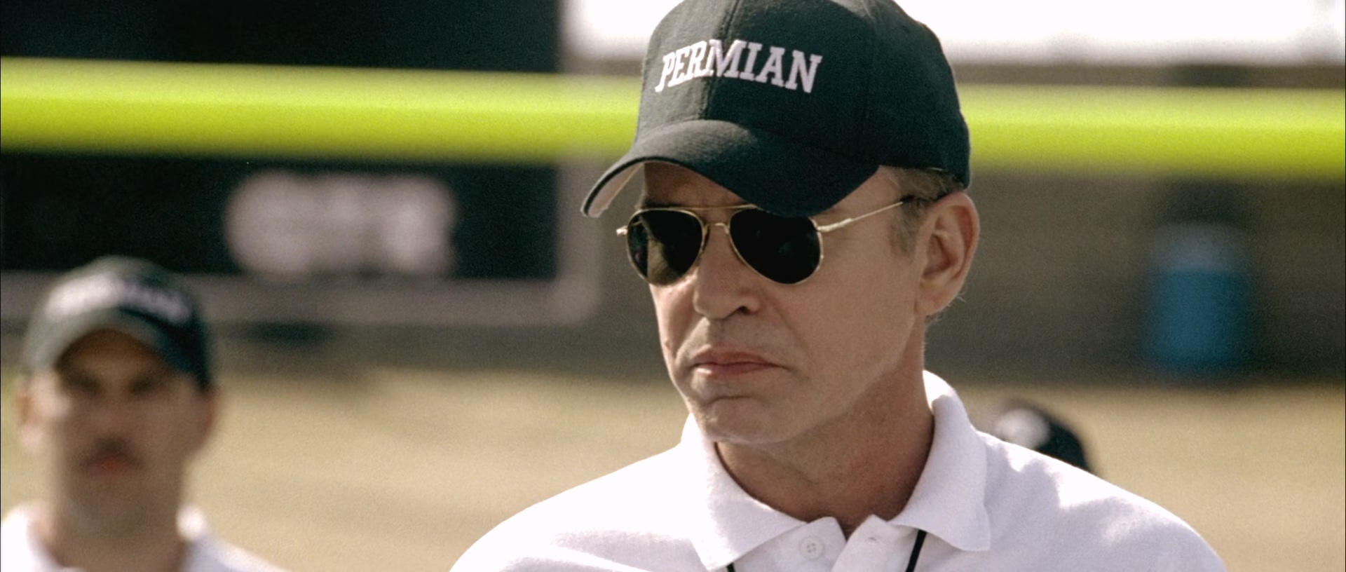 Friday.Night.Lights.2004.1080p.BluRay.DDP.5.1.H.265-EDGE2020 (1).mkv_20250730_20.jpg