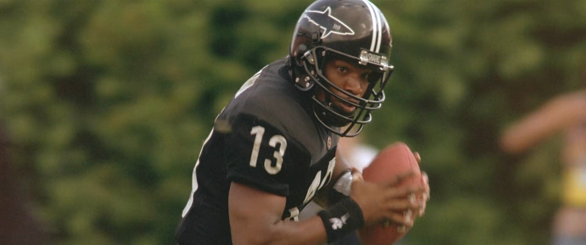 Any Given Sunday 1999 DC 1080p BluRay DTS x264-CtrlHD_x264-bylh.mkv_20250730_163.jpg