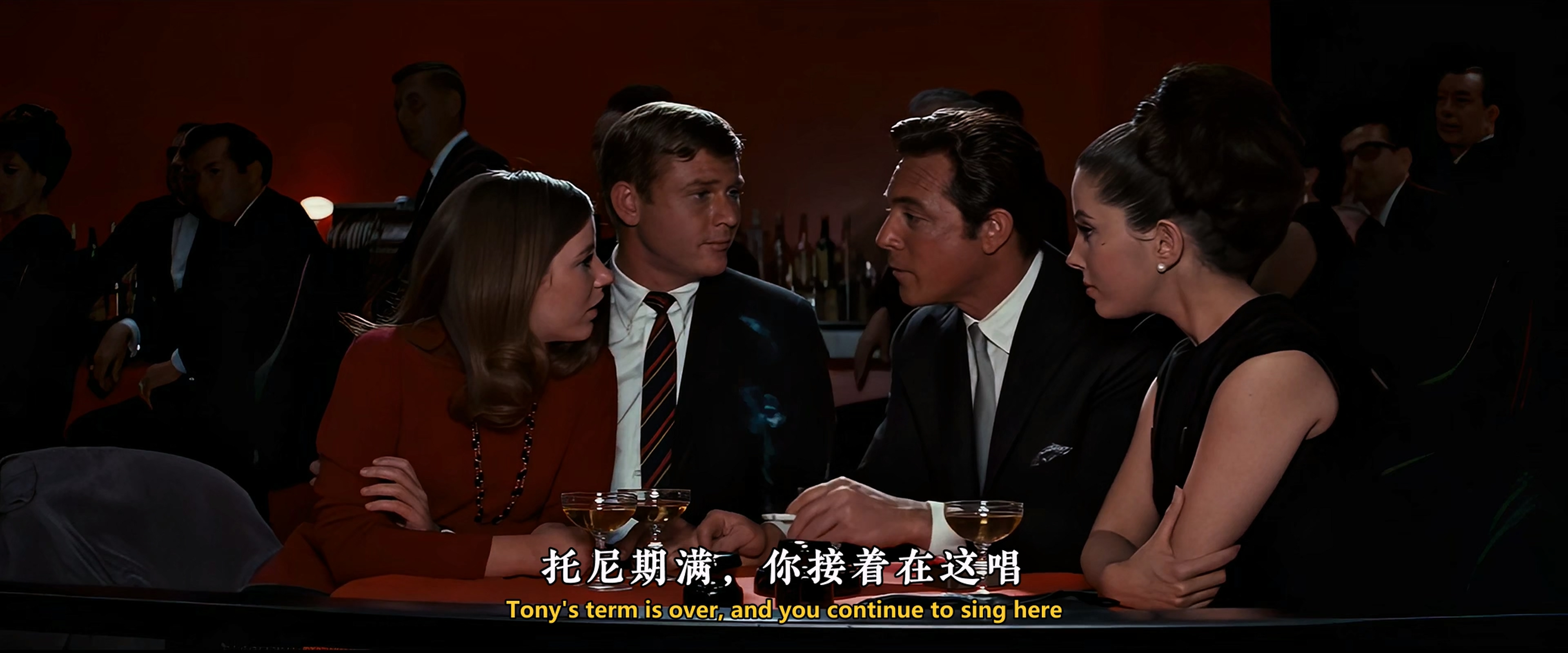 1967 娃娃谷 Valley of the Dolls.mkv_20250805_135734.011.jpg