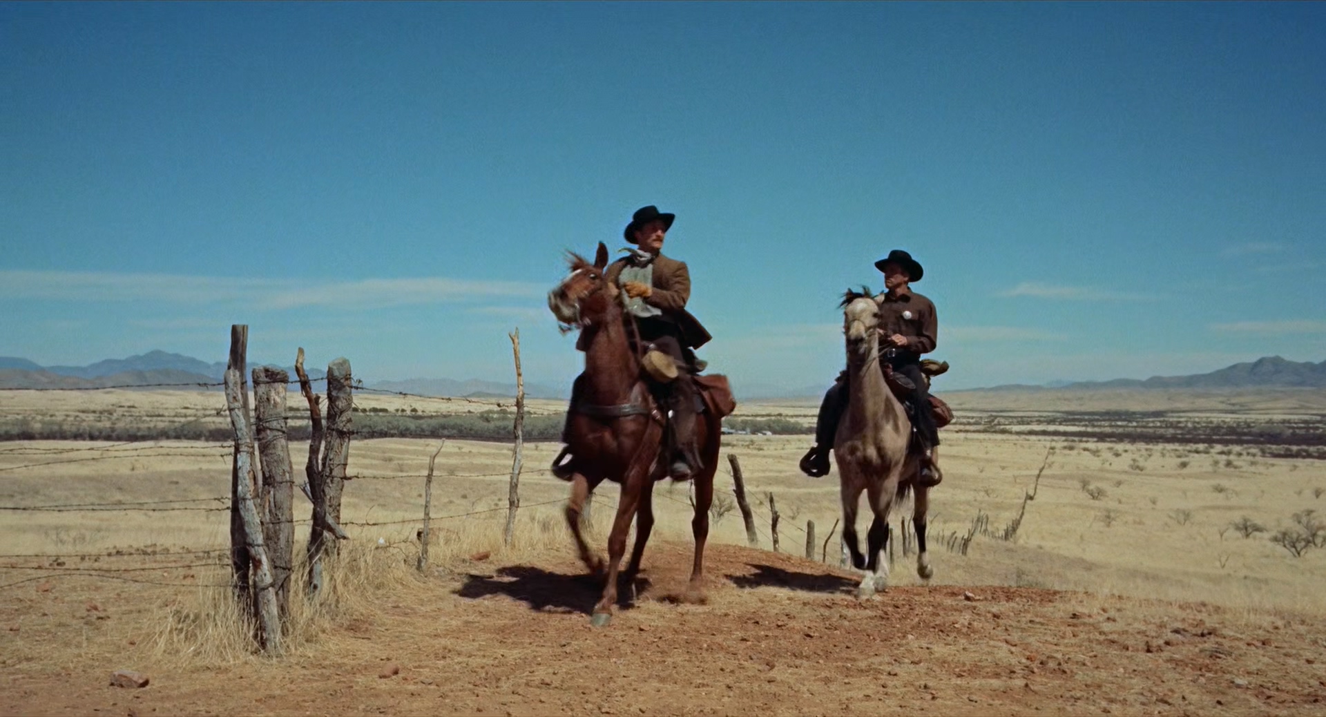 Gunfight at the O.K. Corral 1957 Remastered 1080p BluRay HEVC x265 5.1-bylh.mkv_.jpg