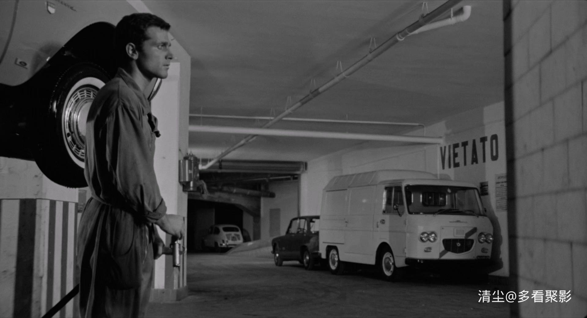 1965 知己知彼 I Knew Her Well.mkv_20250818_223244.162.jpg