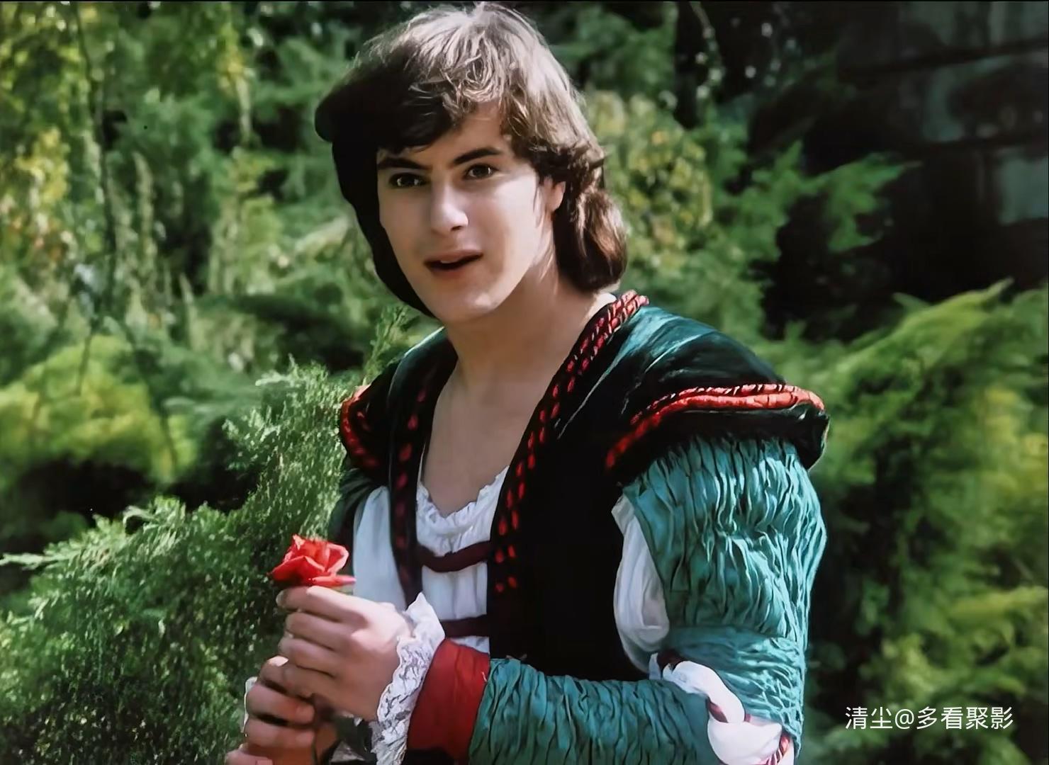 睡美人 主轨.mp4_20250830_120234.072.jpg