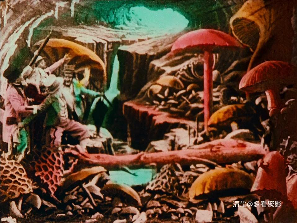 1902 月球之旅 法国.mkv_20250902_142750.355.jpg