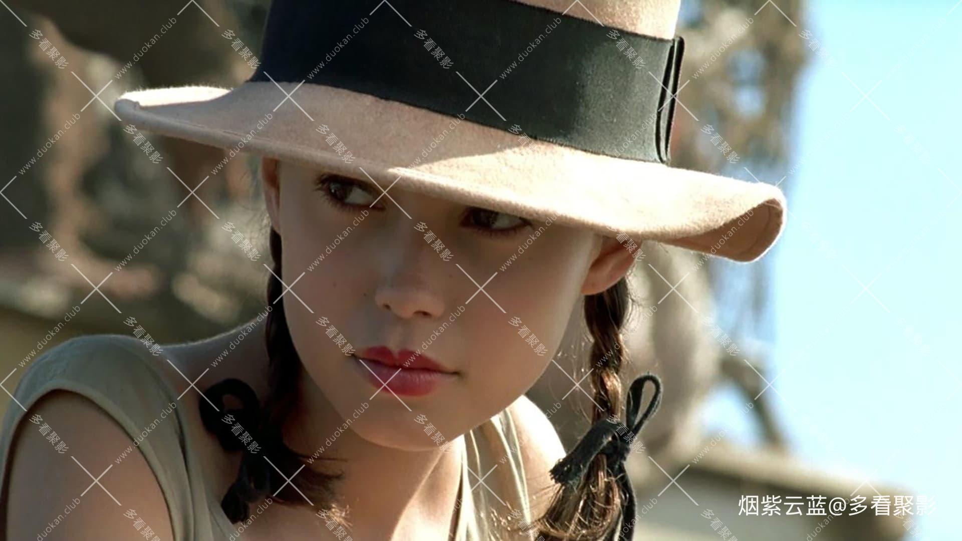 The Lover 1992 2160p UHD Blu-ray HEVC DTS-HD MA 5.1-fanart.jpg