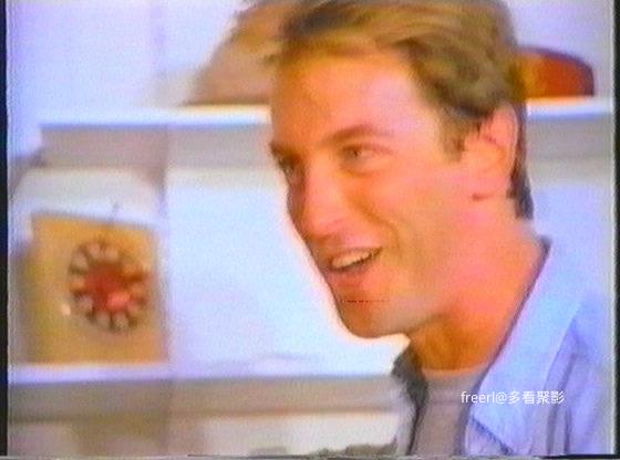 放荡狂人.Squanderers 1996 VHSRip 国英双语无字.mkv_20251007_025701.871.jpg