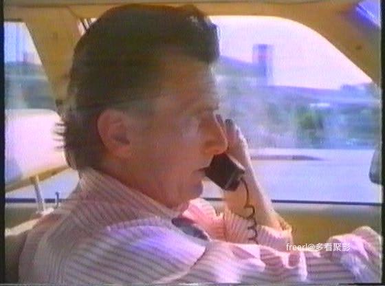 放荡狂人.Squanderers 1996 VHSRip 国英双语无字.mkv_20251007_025714.459.jpg