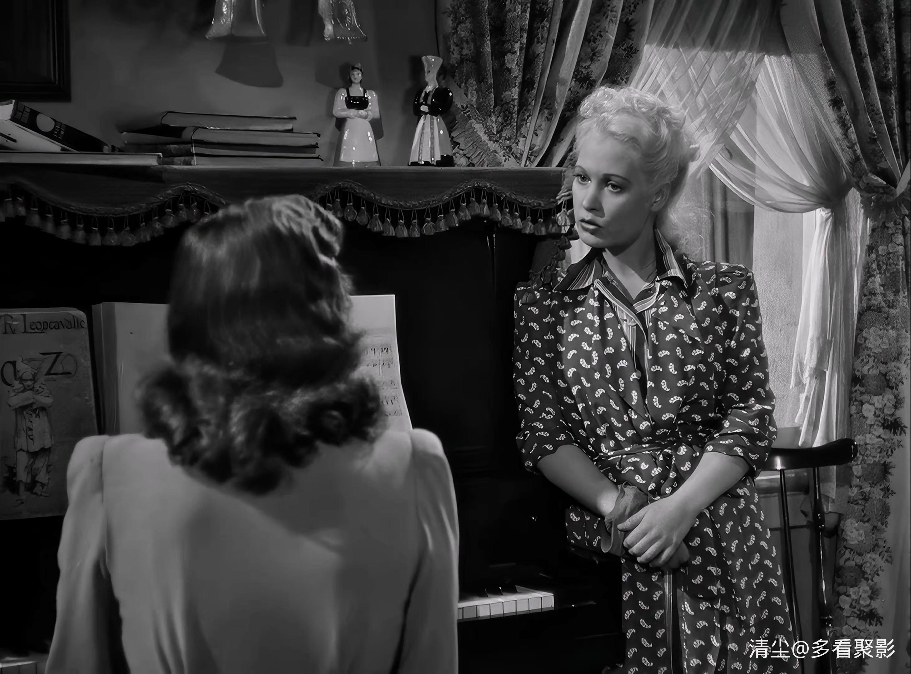 1941 美凤夺莺 It Started With Eve.mkv_20251006_181532.191.jpg