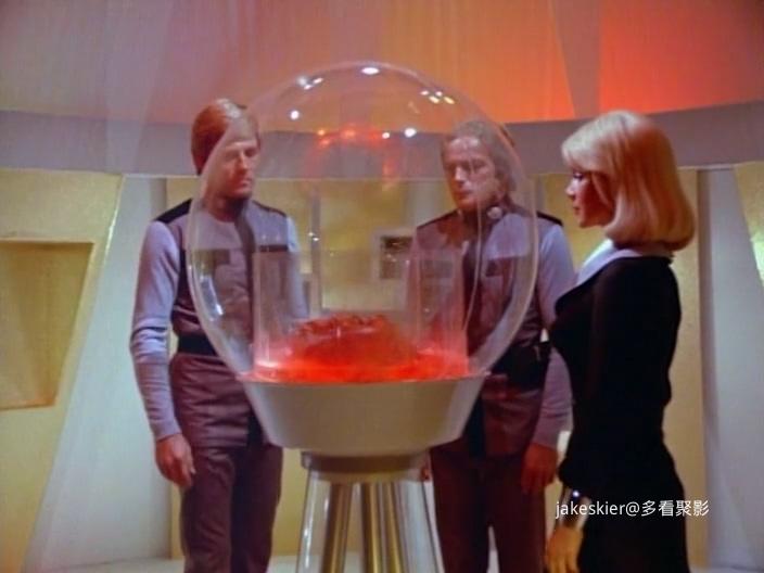 The Fantastic Journey.S01E01.mp4_20251029_231559.863.jpg