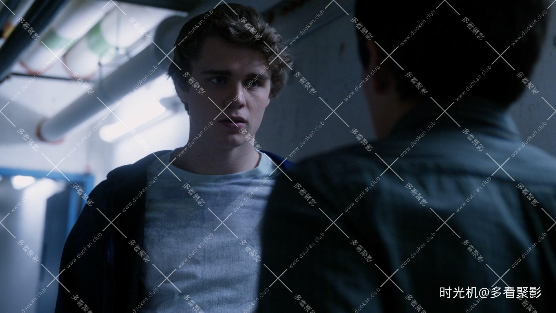 游戏空间：守护战士 [S01E02] - 复活.mkv_20251115_014602.687.jpg