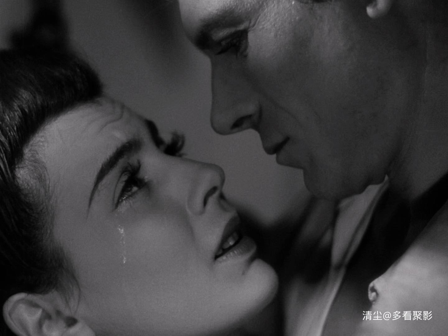 1942 夜间来客 The Devil's Envoys.mkv_20251127_114621.570.jpg