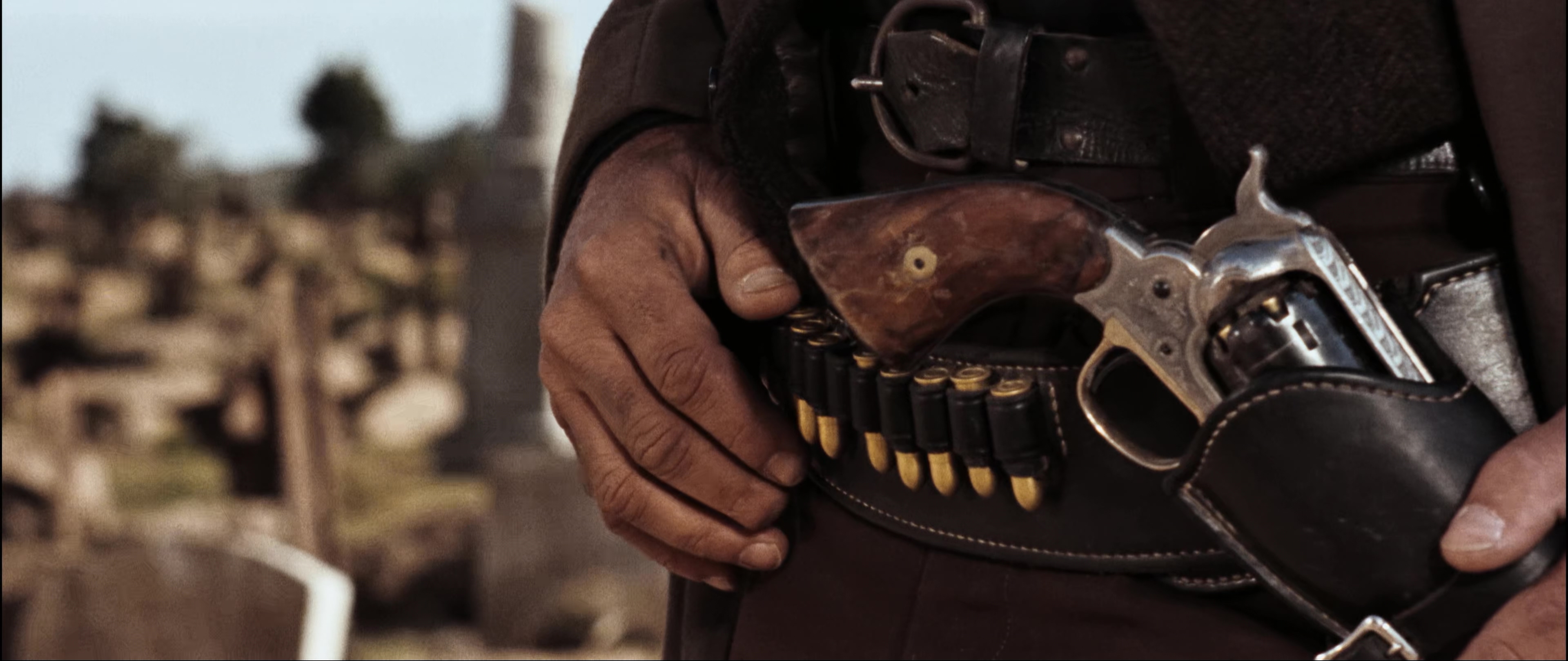 1966 黄金三镖客 The Good the Bad and the Ugly.mkv_20251220_155736.129.jpg