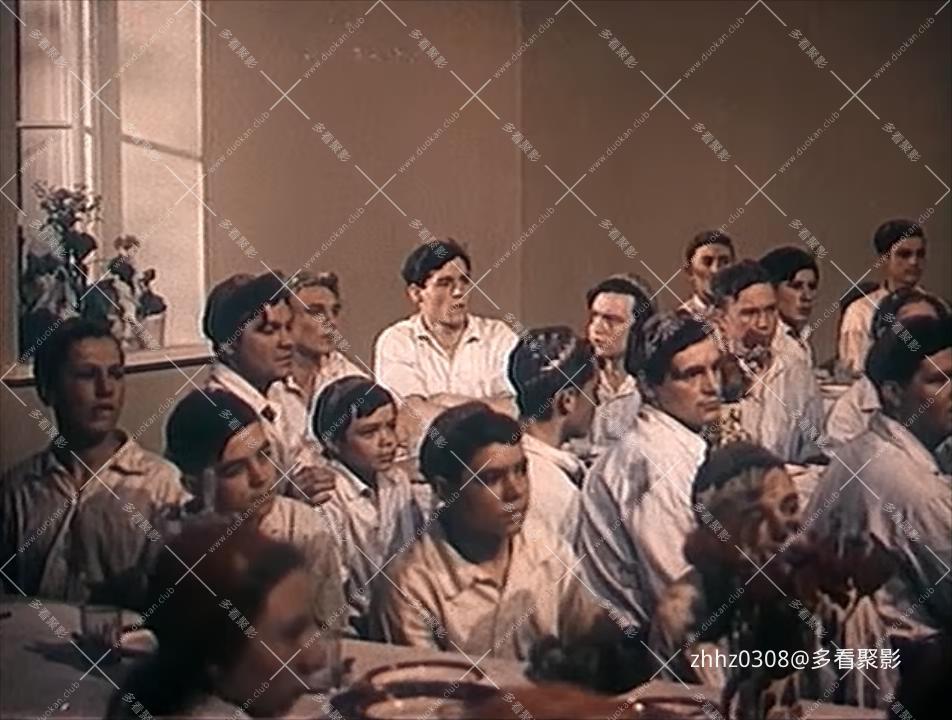 教育的诗篇.Педагогическая.поэма.1955.DVDRip.x265.mkv_20251229.jpg