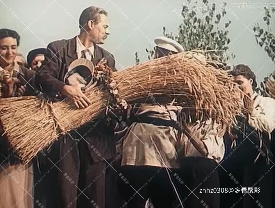 教育的诗篇.Педагогическая.поэма.1955.DVDRip.x265.mkv_20251229.jpg