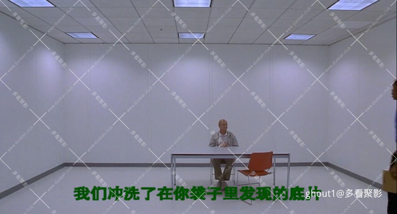 One Hour Photo.mp4_000205.834.jpg